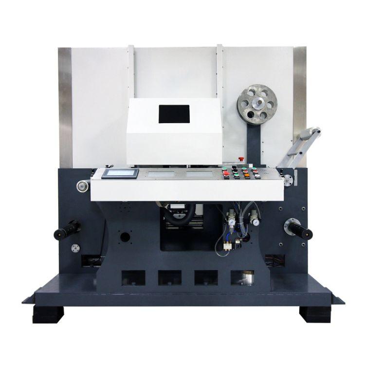 力捷科激光卷對(duì)卷自動(dòng)覆蓋膜皮秒設(shè)備  LJK Roll-to-roll automatic CVL picosecond device